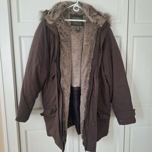 Eddie Bauer men's goose down faux fur lined long parka